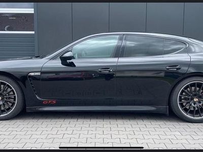 Porsche Panamera GTS