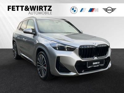 Spacesilber metallic Neu 2025 BMW X1 M Sport SUV | 54.590 € (Teuer)