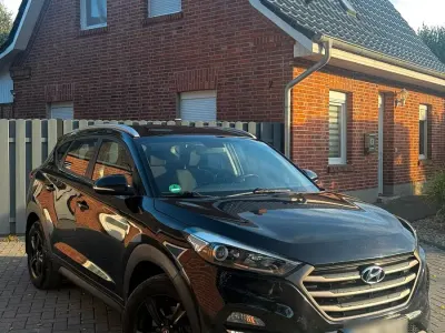 Gebraucht Hyundai Tucson 141 PS (103 kW) 2016 Schwarz SUV