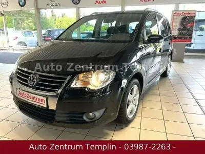 Gebraucht VW Touran United 102 PS (75 kW) 2008 Schwarz Van / Kleinbus