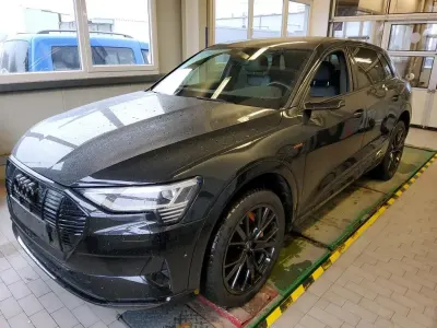 Usata Audi e-tron Advanced 230 kW (313 CV) 2022 Nero SUV