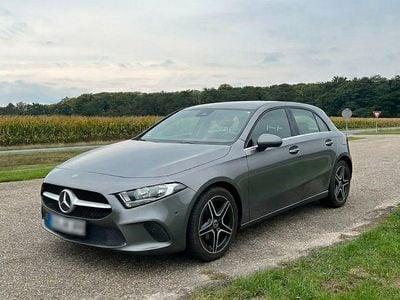 Gebraucht Mercedes A180 AMG 116 PS (85 kW) 2020 Grau Limousine