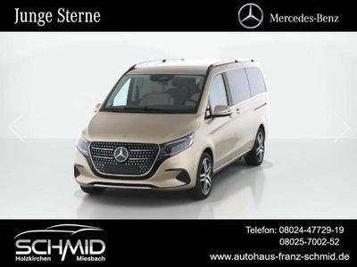 Gebraucht Mercedes V300 Avantgarde 237 PS (174 kW) 2025 Gold Van / Kleinbus