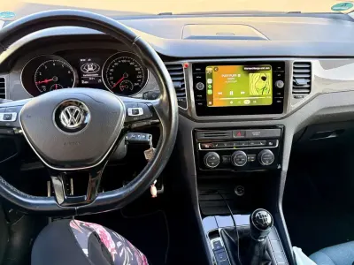 Gebraucht VW Golf Sportsvan IQ Drive 116 PS (85 kW) 2019 Blau Van / Kleinbus