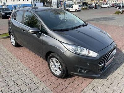 Gebraucht Ford Fiesta Titanium 135 PS (99 kW) 2015 Andere Limousine