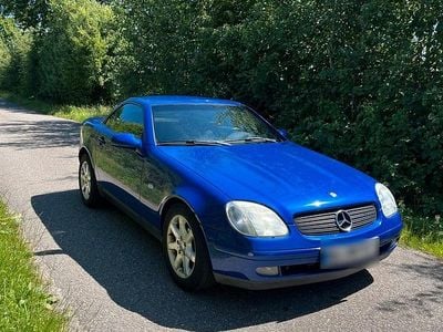 Usata Mercedes SLK200 136 CV (100 kW) 1999 Blu Cabrio