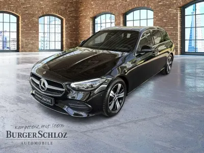 Gebraucht Mercedes C180 170 PS (125 kW) 2025 Metalliclack obsidianschwarz Kombi