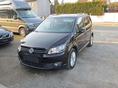 Gebraucht VW Touran Cup 140 PS (102 kW) 2014 Deep black perleffekt Van / Kleinbus