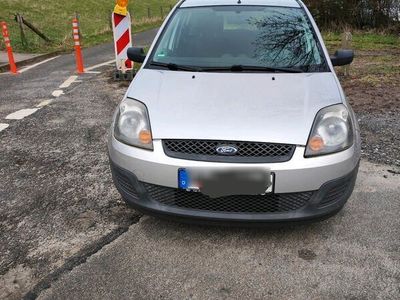 gebraucht Ford Fiesta 