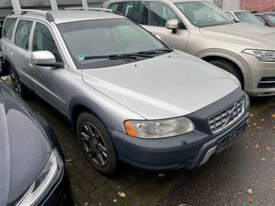 gebraucht Volvo XC70 D5 AWD Summum/ Leder / Xenon / AHK / 7 Sitzer