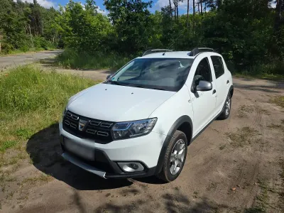Gebraucht Dacia Sandero 90 PS (66 kW) 2019 Weiß Kleinwagen
