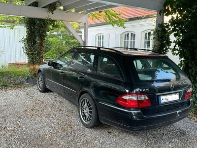 Mercedes E270
