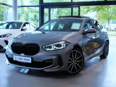 Gebraucht BMW 118 M Sport 136 PS (100 kW) 2024 Grau Kleinwagen