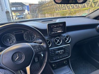 Mercedes A180