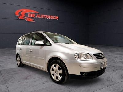 Silber Gebraucht 2006 VW Touran Van / Kleinbus | 2.380 € (Fairer Preis)