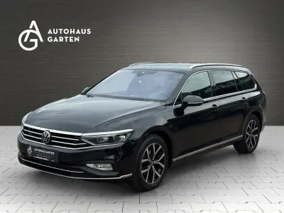 Używany VW Passat Highline 200 KM (147 kW) 2023 Czarny Kombi