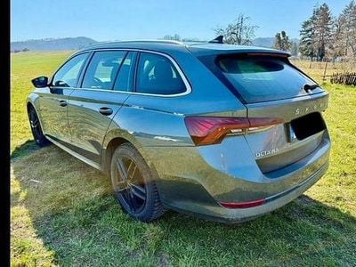 Gebraucht Skoda Octavia Style 150 PS (110 kW) 2021 Grau Kombi