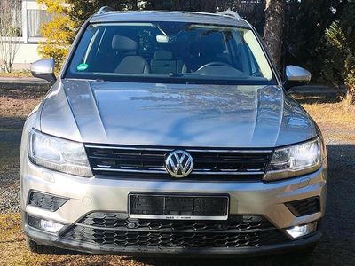 Second-hand VW Tiguan Sound 116 CP (85 kW) 2017 Argintiu SUV