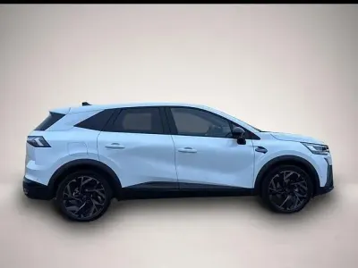 Gebraucht Renault Symbioz Esprit Alpine 143 PS (105 kW) 2025 Manufacturer SUV