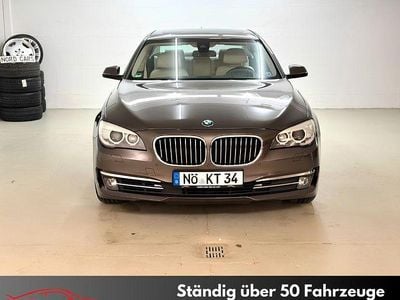 Gebraucht BMW 740 320 PS (235 kW) 2013 Braun Limousine