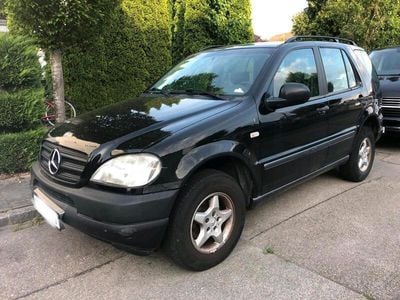 Mercedes ML320