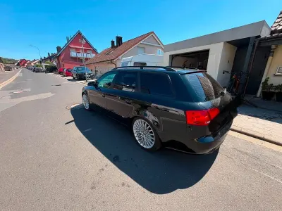 Gebraucht Audi A4 125 PS (91 kW) 2007 Schwarz Kombi