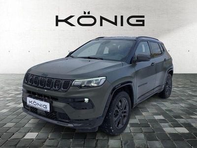 Gebraucht Jeep Compass 180 PS (132 kW) 2022 Mattzweifarblackierung mimet SUV