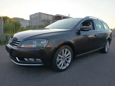 Gebraucht VW Passat Highline 160 PS (117 kW) 2013 Schwarz Kombi