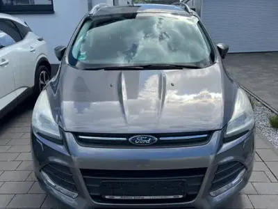 Gebraucht Ford Kuga SYNC Edition 150 PS (110 kW) 2014 Schwarz SUV