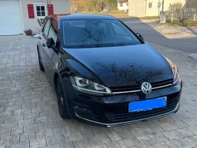 Gebraucht VW Golf VII Allstar 110 PS (80 kW) 2016 Schwarz Limousine