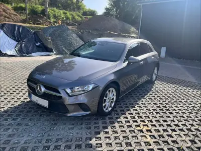 Gebraucht Mercedes A200 150 PS (110 kW) 2021 Grau Limousine