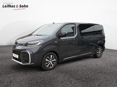 Usata Toyota Proace Verso 177 CV (130 kW) 2025 Grigio Station wagon