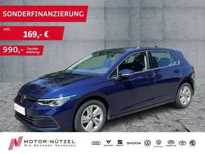 Gebraucht VW Golf VIII Basis 90 PS (66 kW) 2021 Blau Limousine