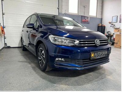 Używany VW Touran Join 116 KM (85 kW) 2018 Niebieski Minivan