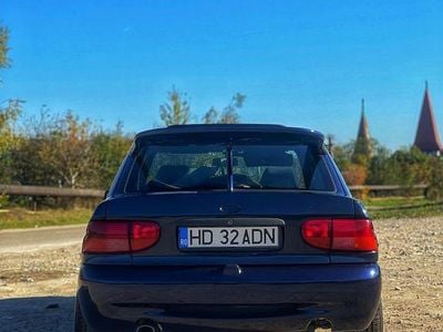 Blau Gebraucht 1997 Ford Escort | 6.000 €