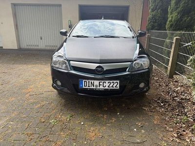 Gebraucht Opel Tigra Sport 125 PS (91 kW) 2004 Schwarz Cabrio
