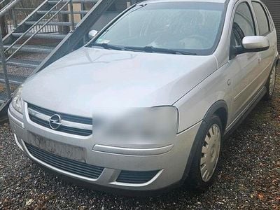Gebraucht Opel Corsa 81 PS (59 kW) 2006 Silber Kleinwagen