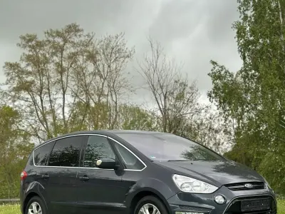 Occasion Ford S-MAX Titanium 140 ch (102 kW) 2012 Andere farben Monospace