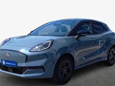 Neu Ford Puma Gen-E 123 kW (168 PS) 2026 Blau SUV