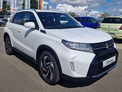 Cool white pearl Gebraucht 2025 Suzuki Vitara Comfort+ SUV | 28.850 € (Teuer)