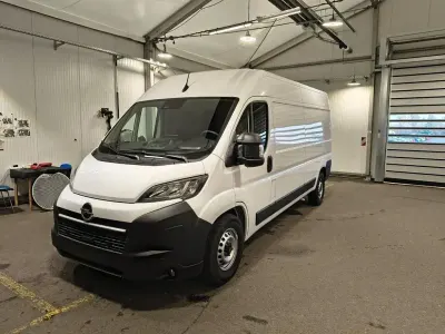 Gebraucht Opel Movano 140 PS (102 kW) 2024 Weiß Van