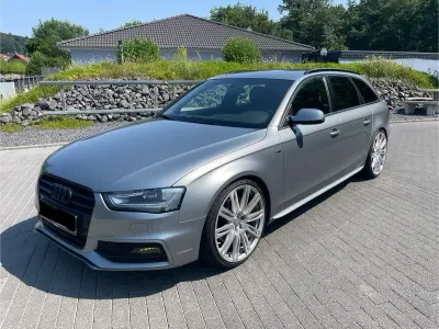 Gebraucht Audi A4 S-Line 190 PS (139 kW) 2009 Grau Kombi
