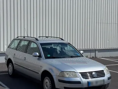 Gebraucht VW Passat 131 PS (96 kW) 2003 Silber Kombi