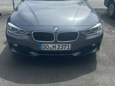 Gebraucht BMW 318 143 PS (105 kW) 2014 Kombi