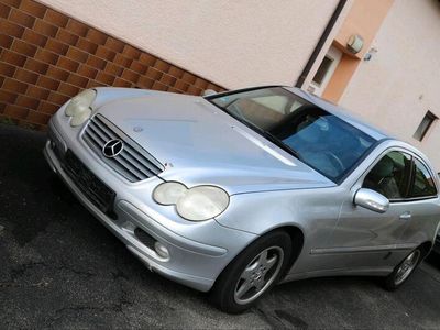 Mercedes C180