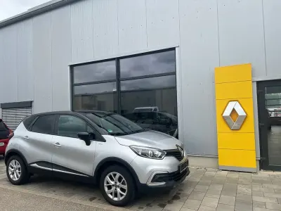 Gebraucht Renault Captur LIMITED 131 PS (96 kW) 2019 Silber SUV