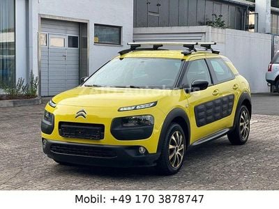 Gebraucht Citroën C4 Cactus Feel 92 PS (67 kW) 2014 Gelb Kleinwagen