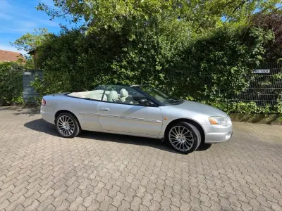 Begagnad Chrysler Sebring Cabriolet Limited 203 HK (149 kW) 2006 Silver Cab
