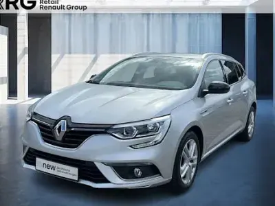 Gebraucht Renault Mégane GrandTour LIMITED 140 PS (102 kW) 2020 Silber Kombi