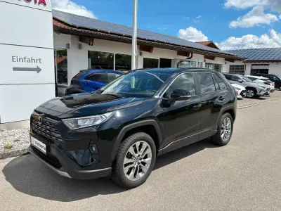 Gebraucht Toyota RAV4 Hybrid Team 218 PS (160 kW) 2024 Schwarz SUV